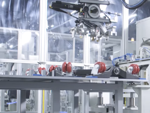 Warehouse Robots For Moving Stuff
